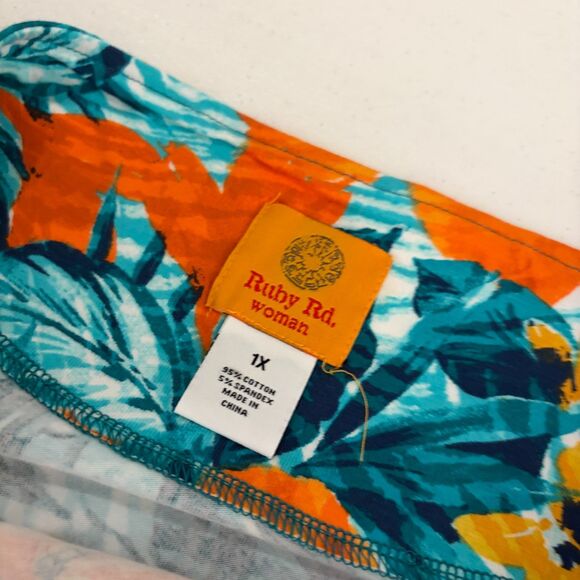 Ruby Rd Blouse Women's 1X Round Neck Floral Colorful Artsy Top Shirt NWT - Picture 8 of 10